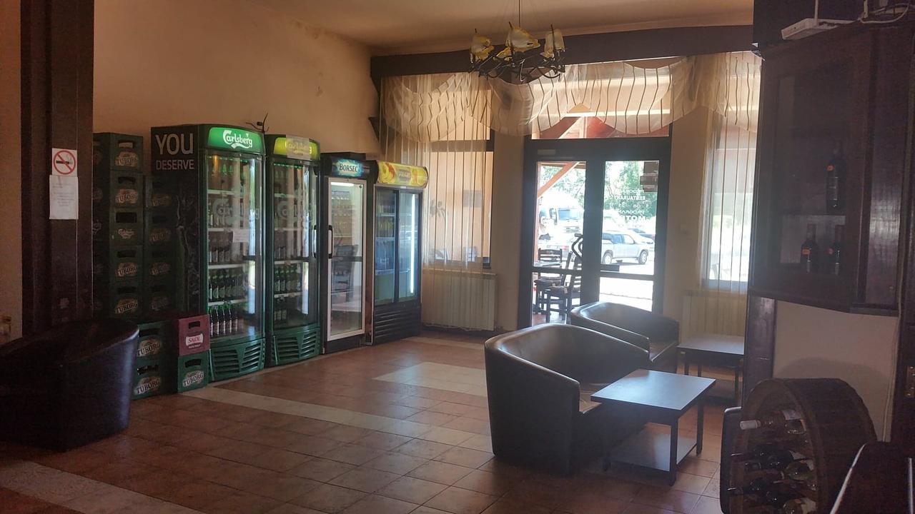 Motel Restaurant Lowe Deva Dış mekan fotoğraf