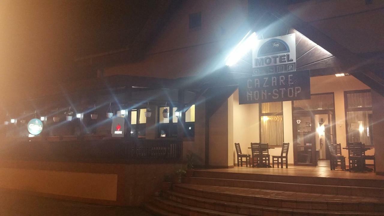 Motel Restaurant Lowe Deva Dış mekan fotoğraf