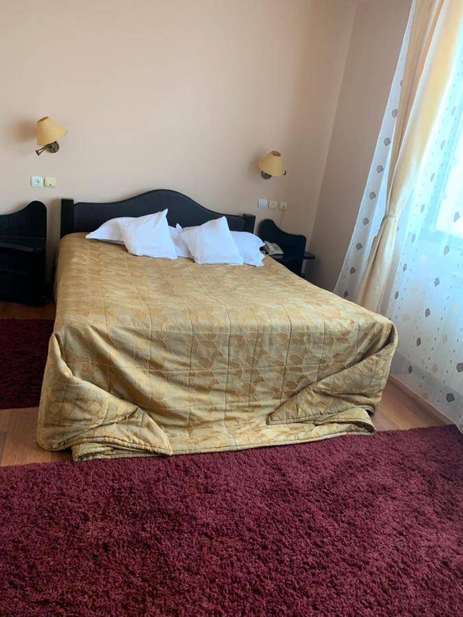 Motel Restaurant Lowe Deva Dış mekan fotoğraf